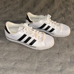Like new adidas BBNEO classic sneaker. Only worn once. Size 8